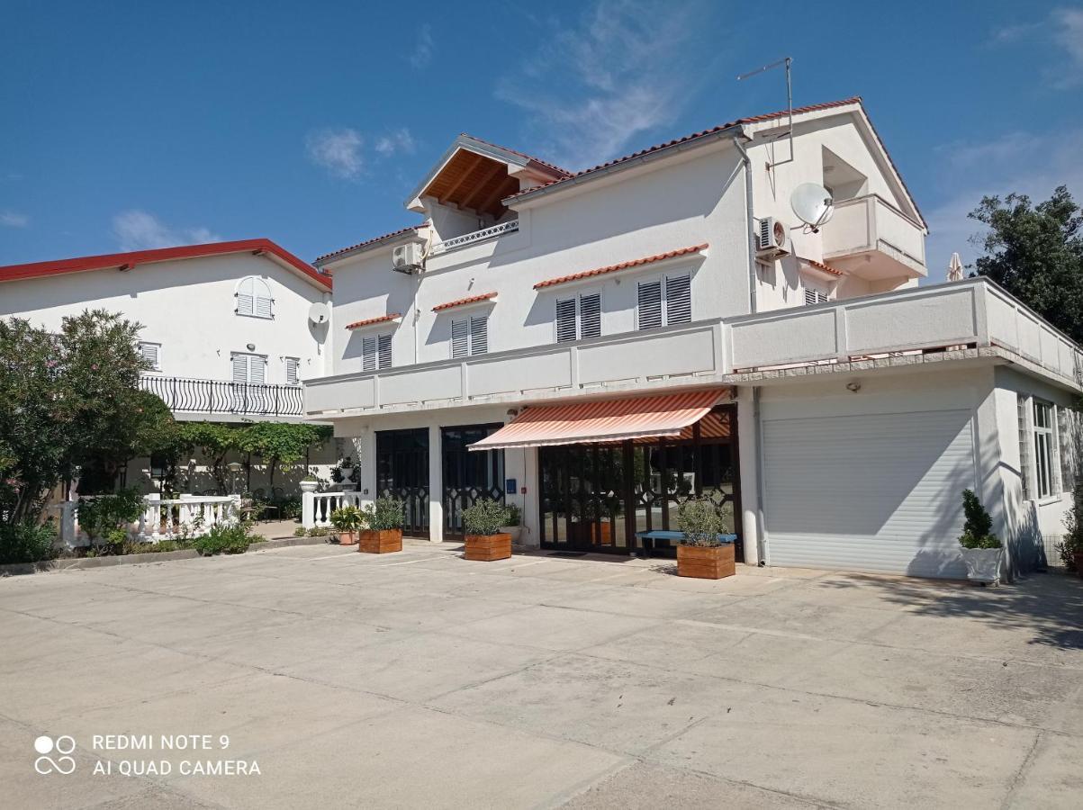 Apartment-Rooms Preka Palit Экстерьер фото