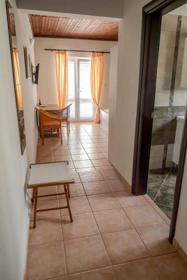 Apartment-Rooms Preka Palit Экстерьер фото
