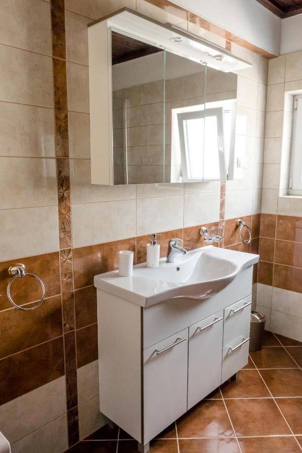 Apartment-Rooms Preka Palit Экстерьер фото