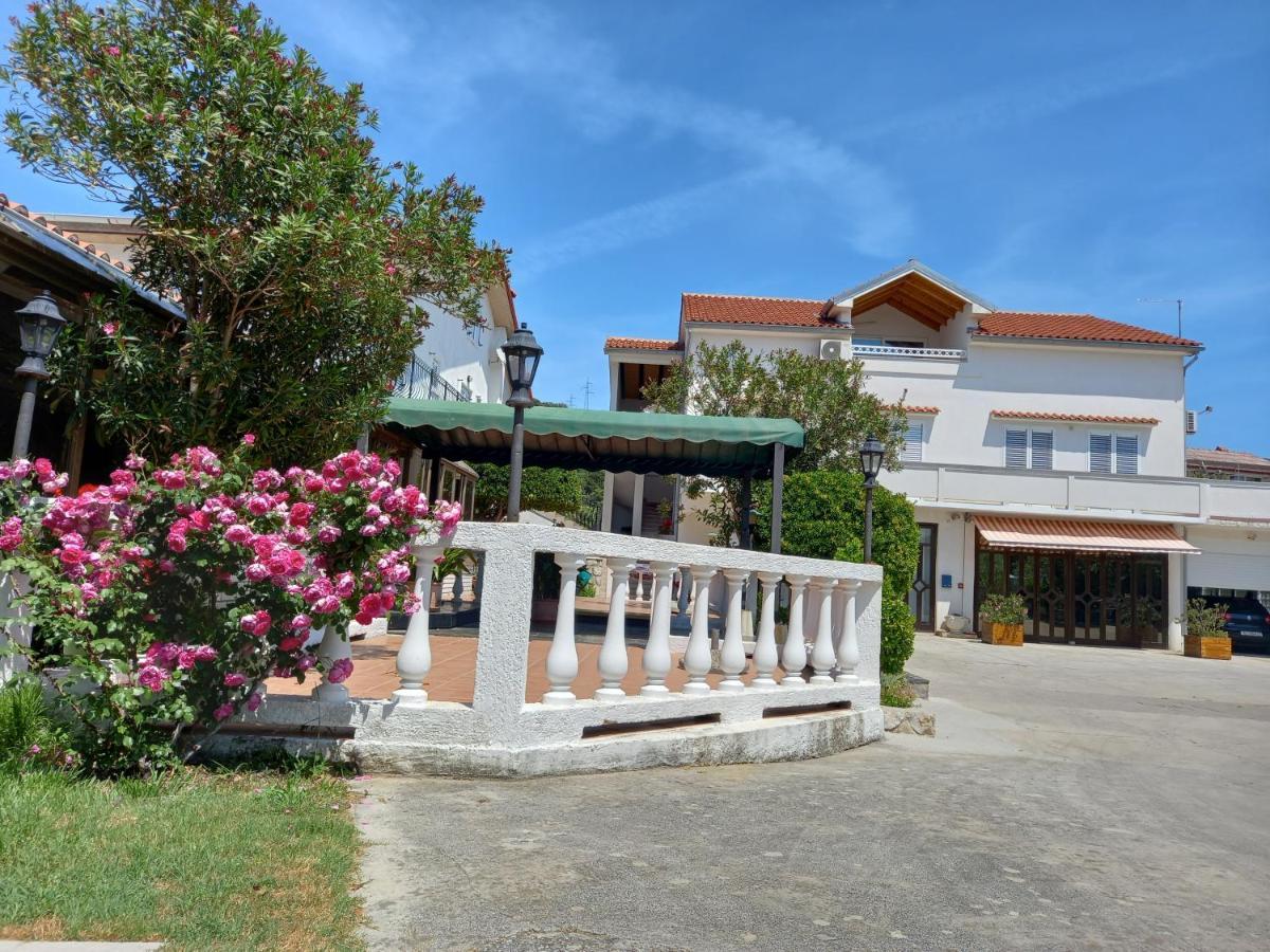 Apartment-Rooms Preka Palit Экстерьер фото